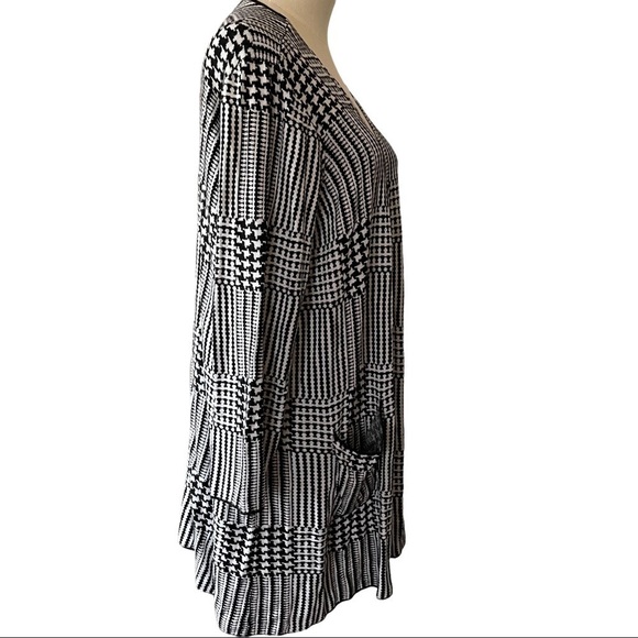 Joan Vass black white open front cardigan sweater - Picture 6 of 9